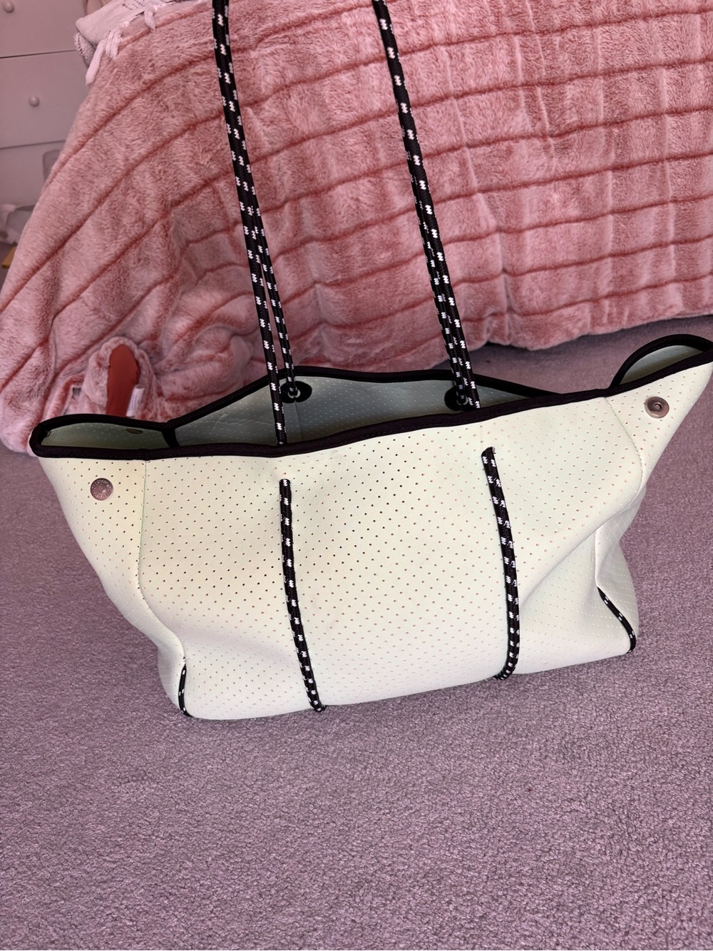 Light Green Perforated Beach Tote Bag with Contrast Rope Straps